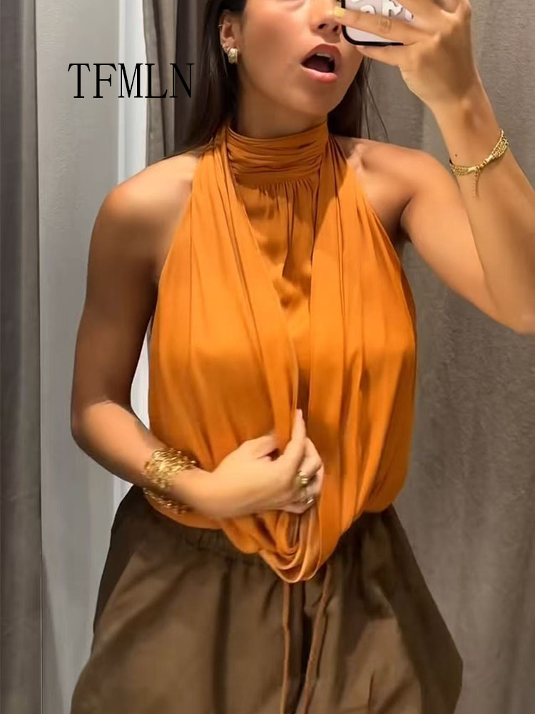 Mode Été 2026 Femme : Hauts plissés à col licou, élégants, sans manches, dos nu, décontractés, à plis chics, style urbain, courts et pull-overs