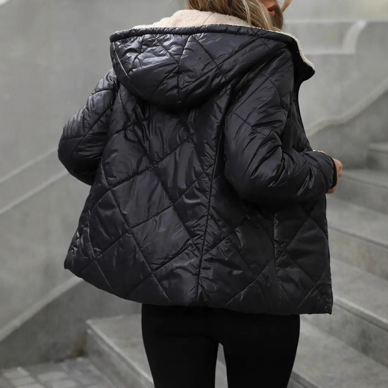 Manteau court à capuche femmes Parkas fermeture éclair à manches longues Cardigan vêtements d'extérieur solide décontracté chaud poche épissé Simple vestes hiver 2025