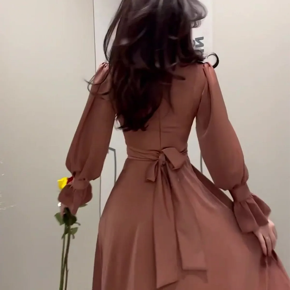 Abayas en satin à manches longues pour femmes, robe musulmane décontractée, robes de soirée minces, tempérament élégant, Dubaï, printemps