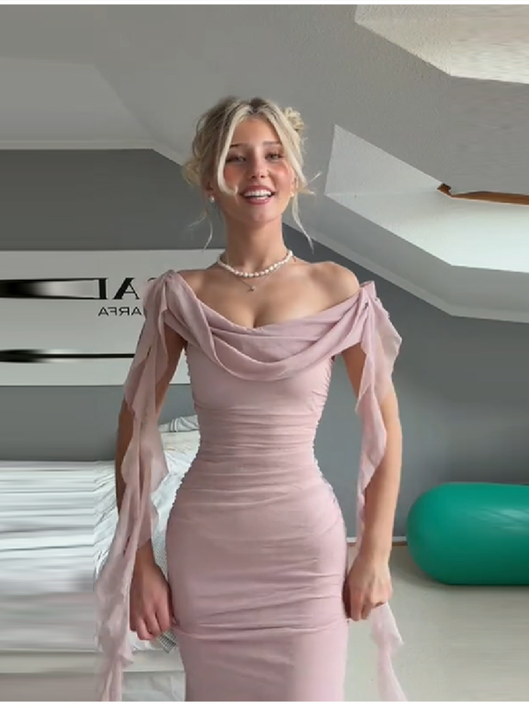 Robe longue romantique en mousseline transparente à bretelles, froncée, moulante, pour soirée, tenue élégante pour femme, idéale pour un rendez-vous galant