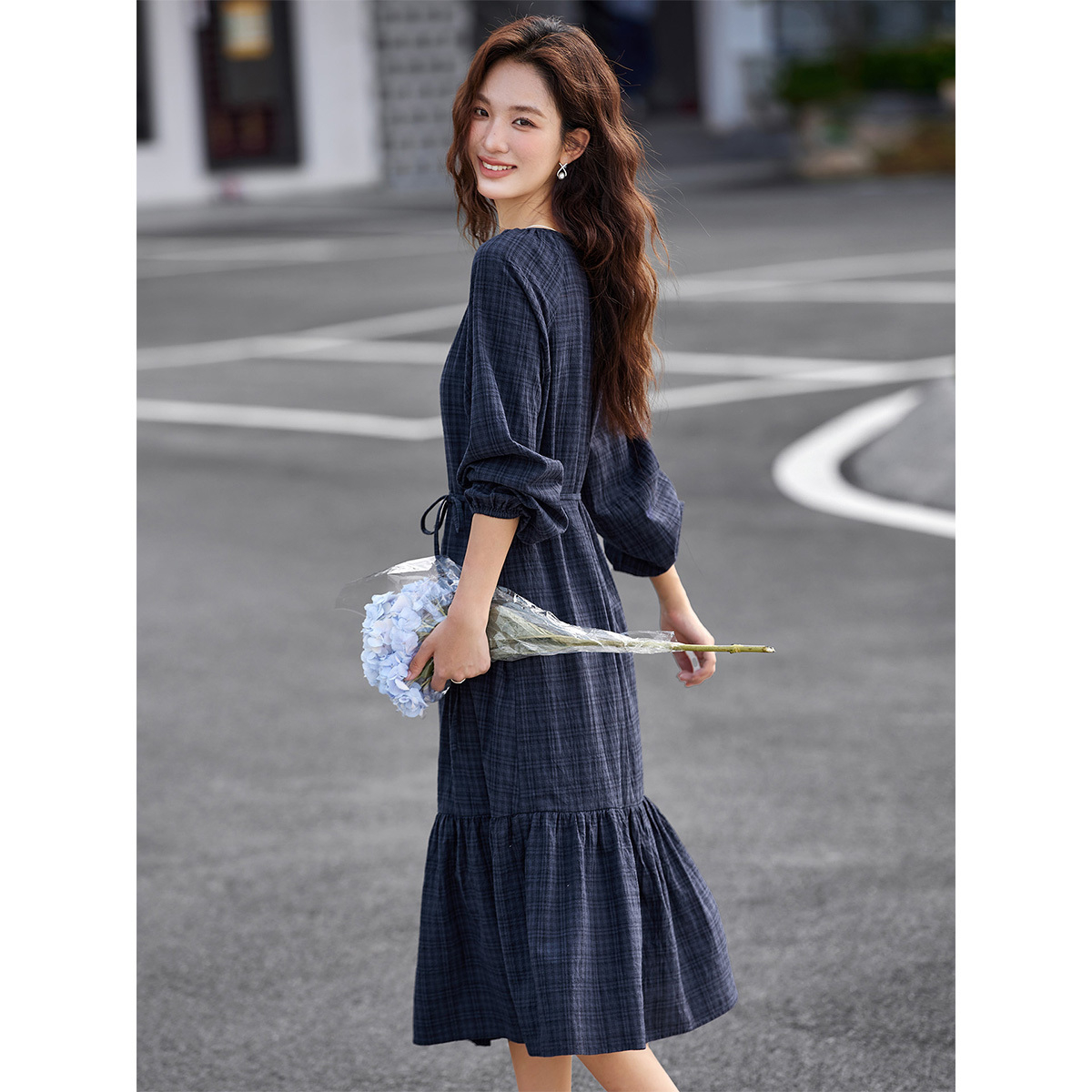 Robe à carreaux col rond VIMLY pour femme, collection automne 2026, décontractée, coupe trapèze ample, élégante, à manches longues avec ceinture, vêtement féminin A2807
