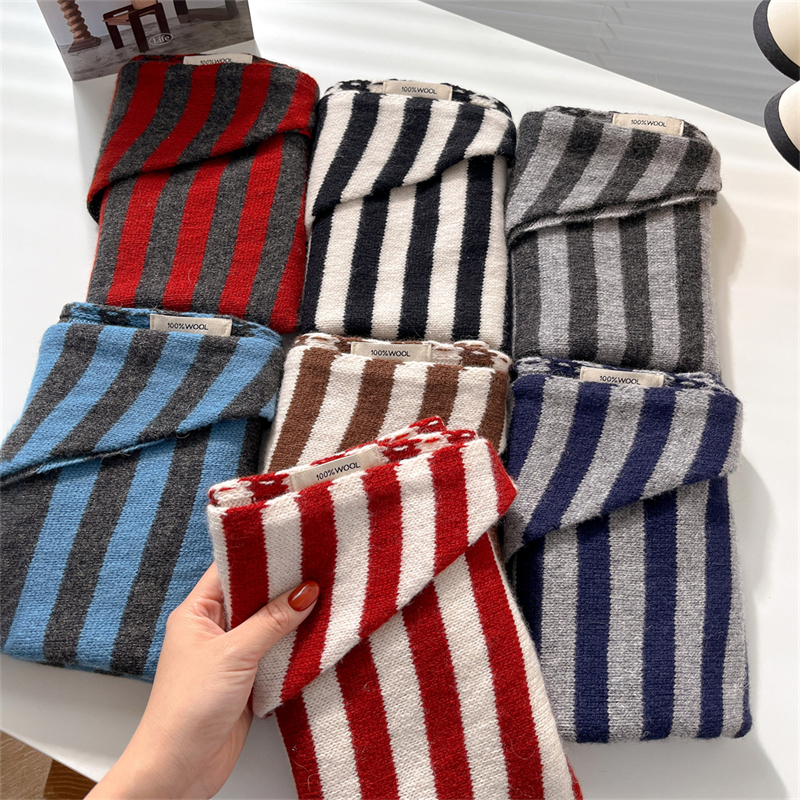 Écharpe Triangle coréenne britannique, écharpe triangulaire en laine de Niche pour femmes, foulard tricoté, écharpe tricotée chaude multifonctionnelle