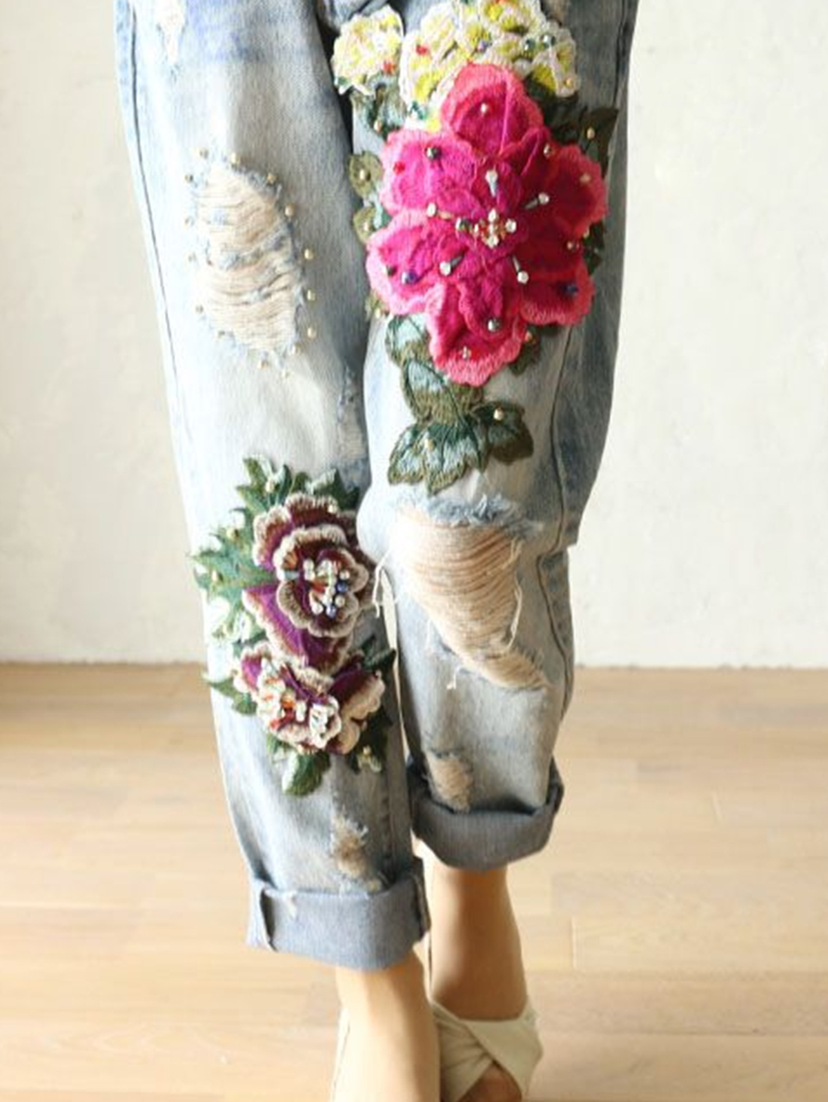 Jeans tendance 2026 pour femmes, pantalon en denim décontracté d'été avec broderie florale, élégant, nouveau, coupe ample, style harem pour femmes