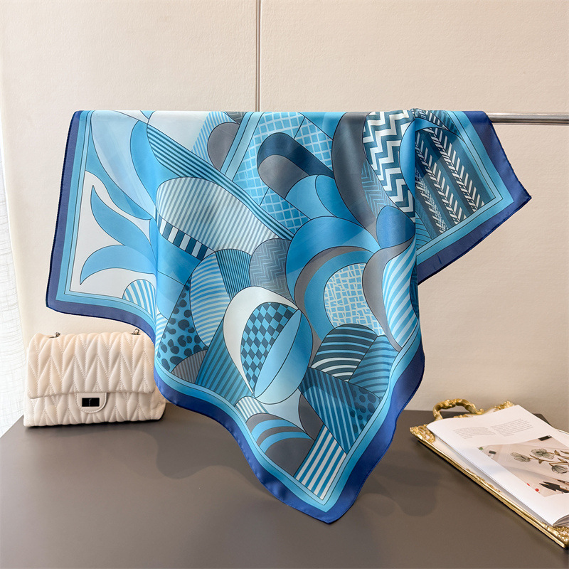 Foulard carré en soie pour femmes, nouveau Design de luxe, cravates de cou, Hijab doux, Bandana, mode féminine, décoration de tête, 2026