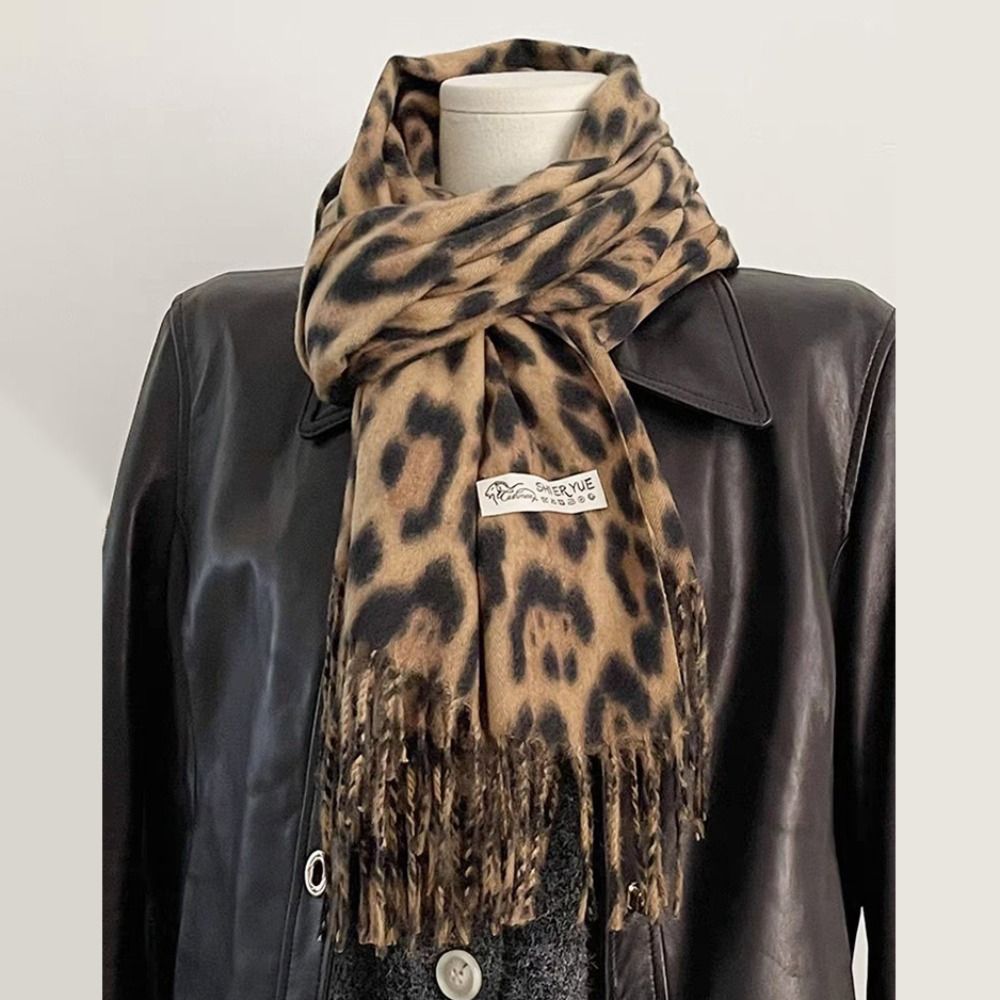 Mode léopard glands châle coupe-vent épaissi hiver chaud écharpe Imitation cachemire dame foulards enveloppes cou plus chaud