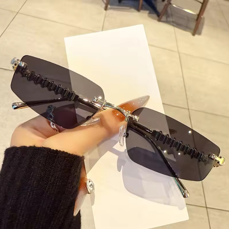 Sans monture petite monture carrée lunettes de soleil femmes Style Punk couleur lentille lunettes de soleil Vintage jambes irrégulières lunettes dames Oculos