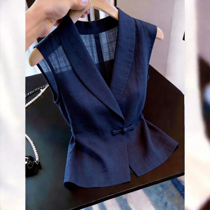 Gilet pour femme, collection automne 2026, design tendance, style coréen, confortable et élégant