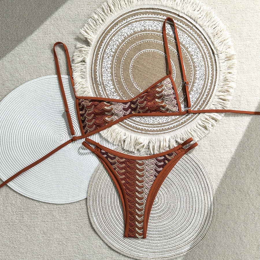 Nouvel ensemble de bikini vintage au crochet, style bohème, pour les vacances à la plage, maillot de bain deux pièces rétro, maillot de bain sexy au crochet pour l'été