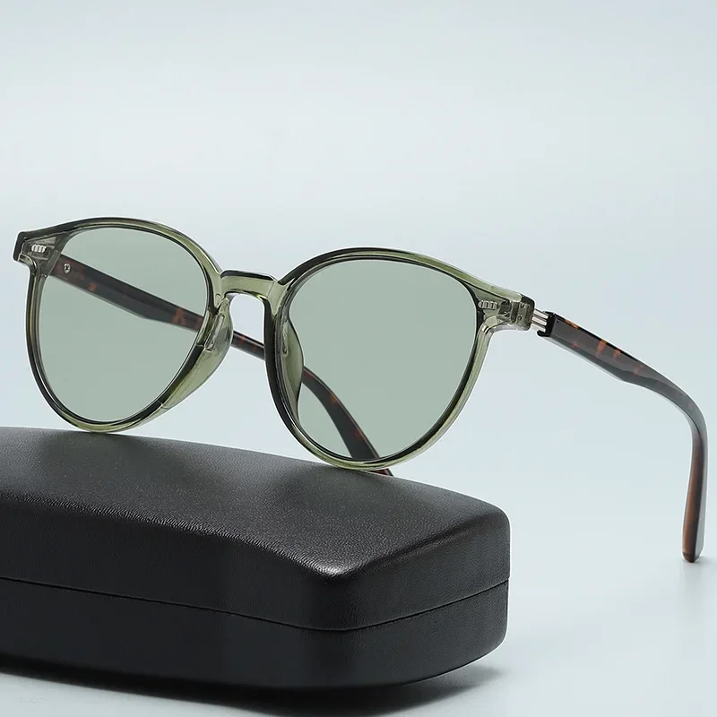 Nouvelles lunettes de soleil rondes pour femmes, marque tendance, lunettes décontractées pour femmes, lunettes de soleil vintage pour hommes, lunettes de protection solaire pour l'extérieur, UV400