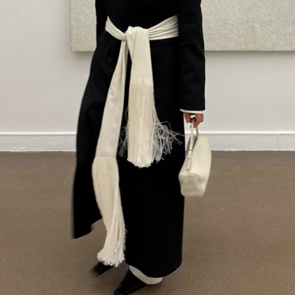 Nouvelle écharpe à franges et pompons, châle oversize respirant et doux, accessoire féminin, streetwear Y2K, décoration pour jeans style rideau arrière