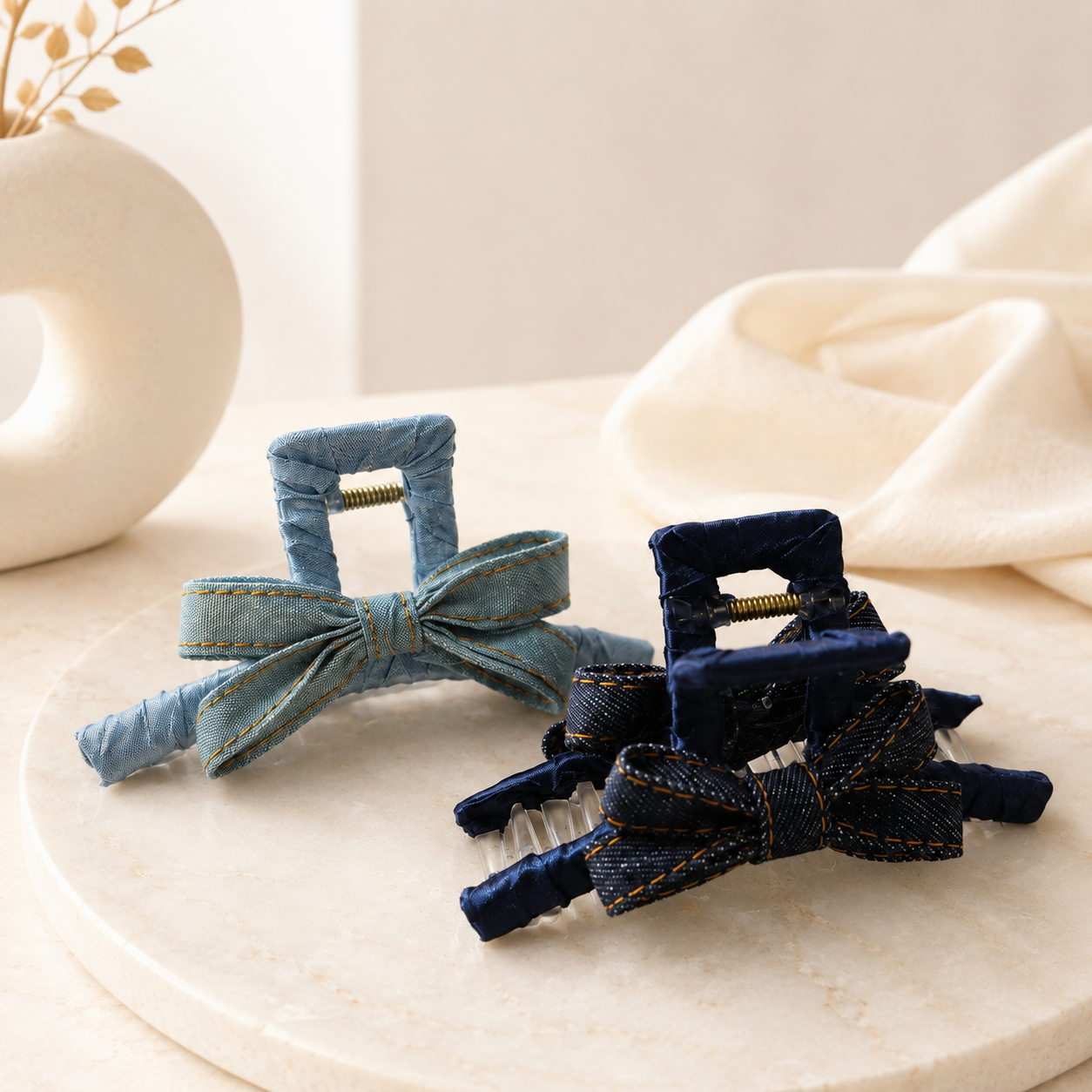 Pince à cheveux en satin avec nœud pour femmes, grande pince requin antidérapante en tissu denim coréen, accessoires de coiffure élégants pour cheveux épais