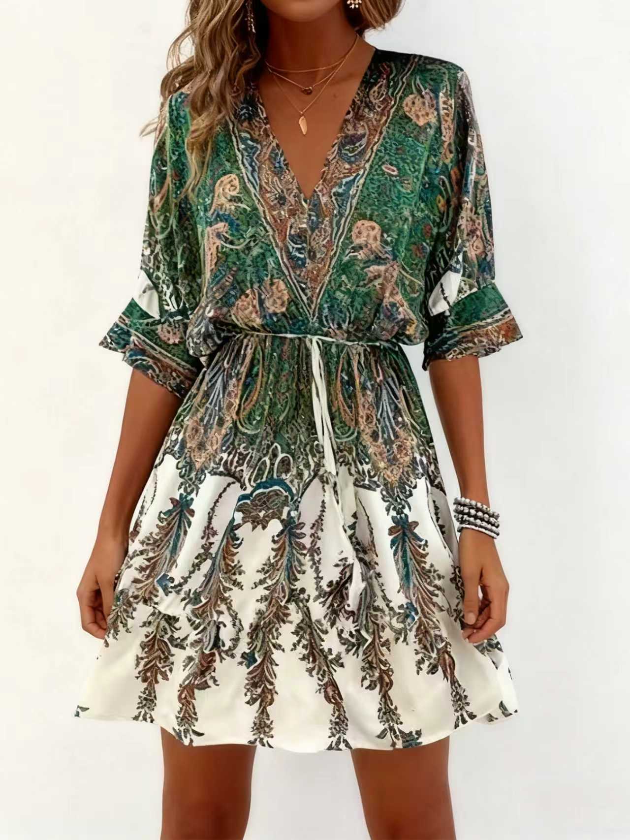 Robe vintage ethnique à imprimé paisley, style bohème, pour femme, col en V profond, manches kimono, taille nouée, robe courte fluide à volants, pour les vacances d'été à la plage