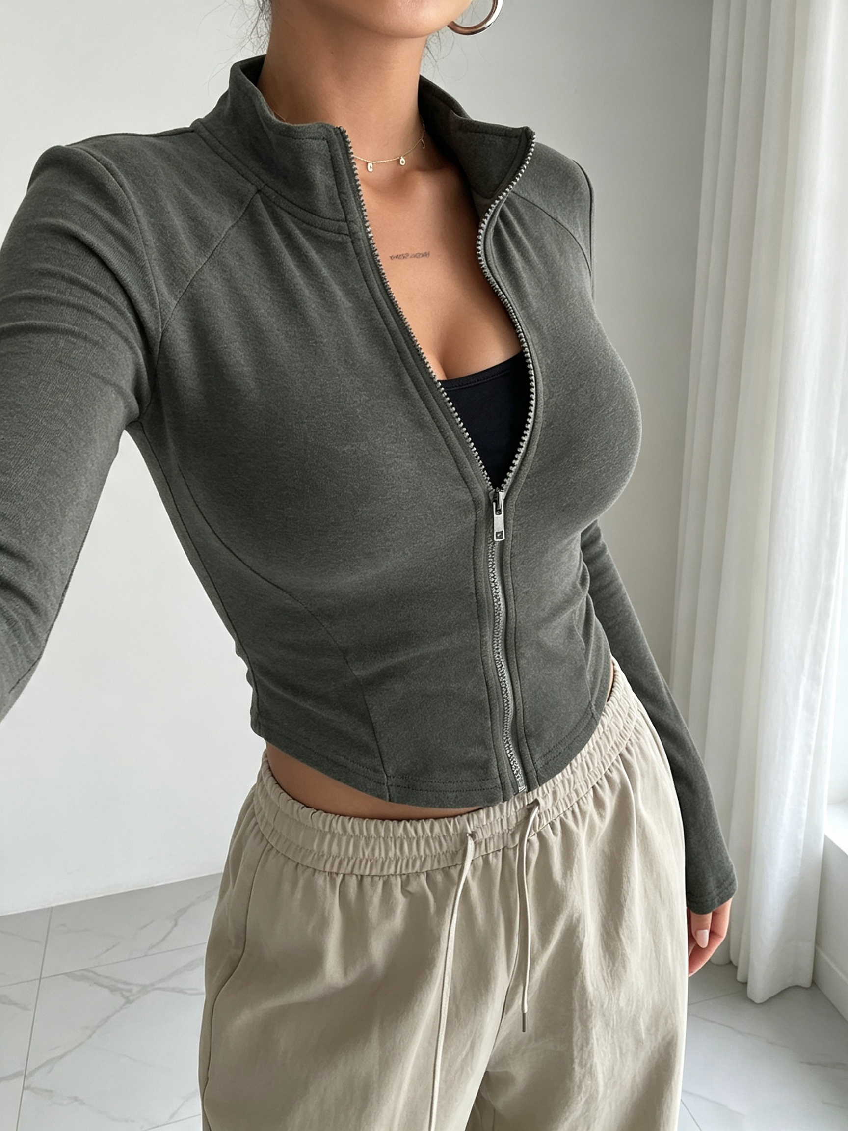 Veste zippée en tricot pour femme, coupe ajustée, col montant, manches longues, polyvalente, décontractée, sportive, cardigan