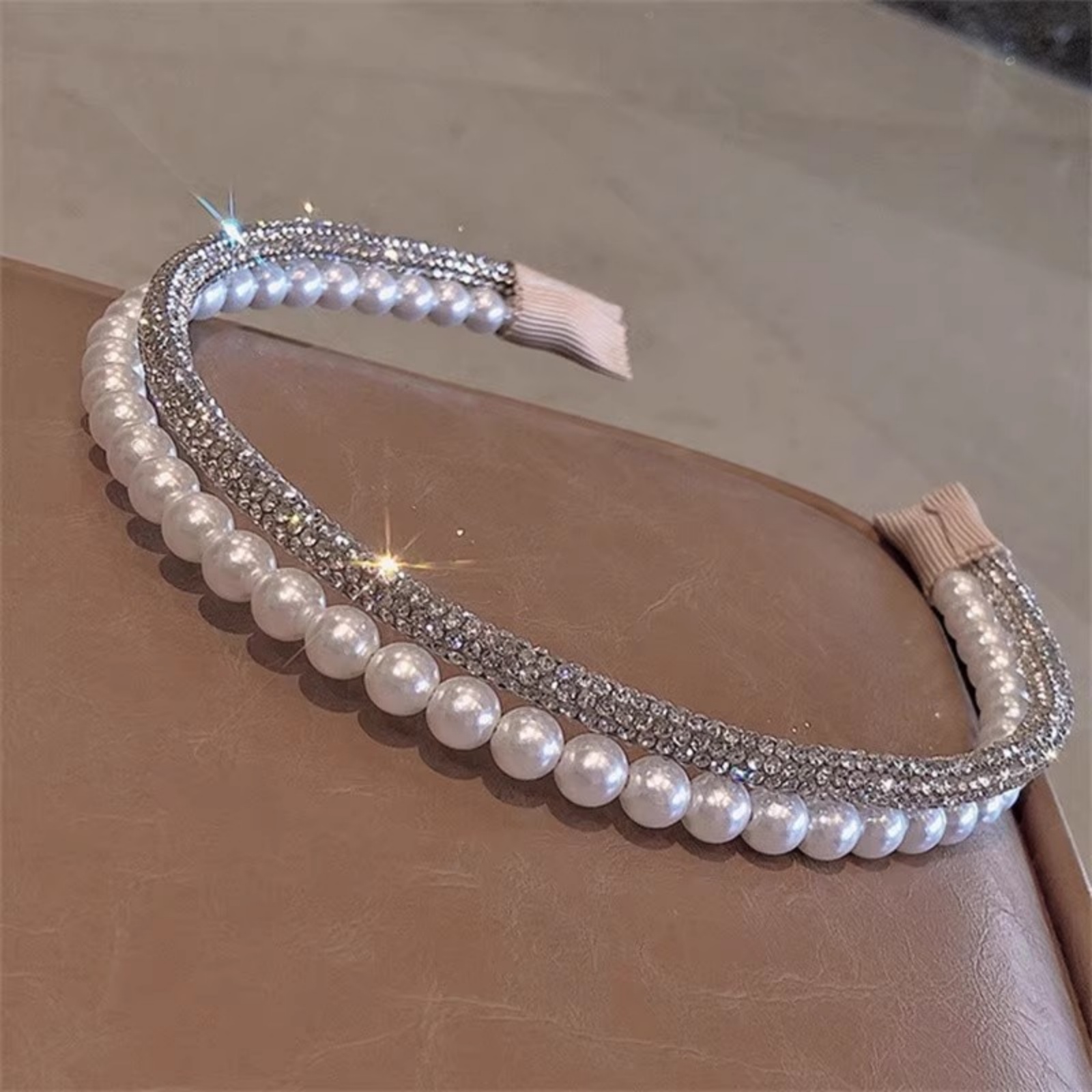 Cerceau de cheveux Double couche à la mode pour femmes, Imitation de perles et de strass, incrusté de strass haut de gamme, polyvalent pour les sorties, 1 pièce