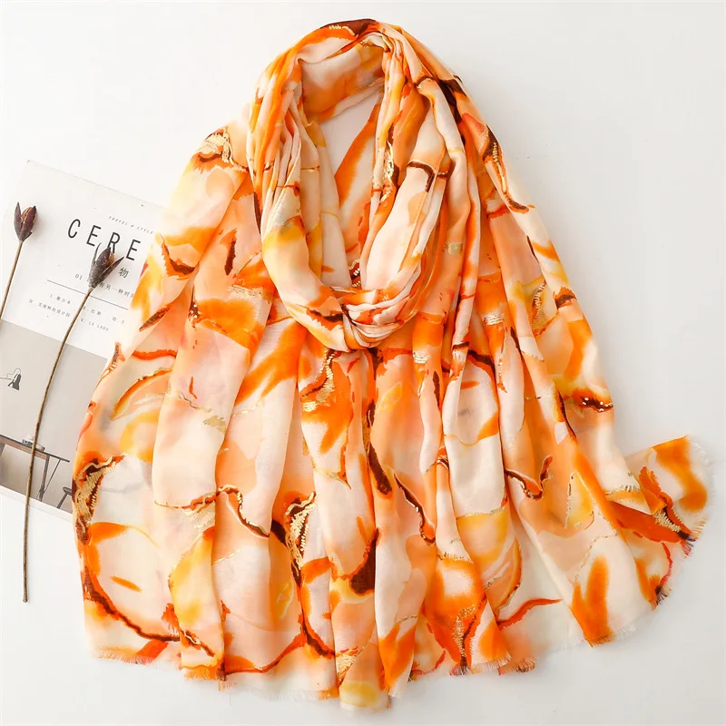 Écharpe de luxe en Viscose pour femmes, châle de plage ventilé, en coton et lin, sensation de pompon, Pashmina, Hijab musulman, Turban pour dames, été