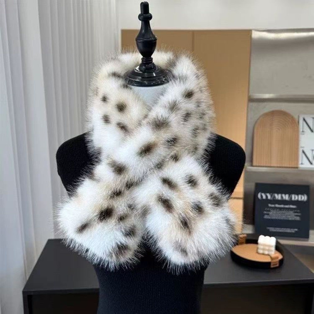 Nouveau cache-cou imprimé léopard, écharpe croisée épaisse à enfiler, douce et moelleuse en fausse fourrure, chauffe-cou d'hiver pour tenues quotidiennes