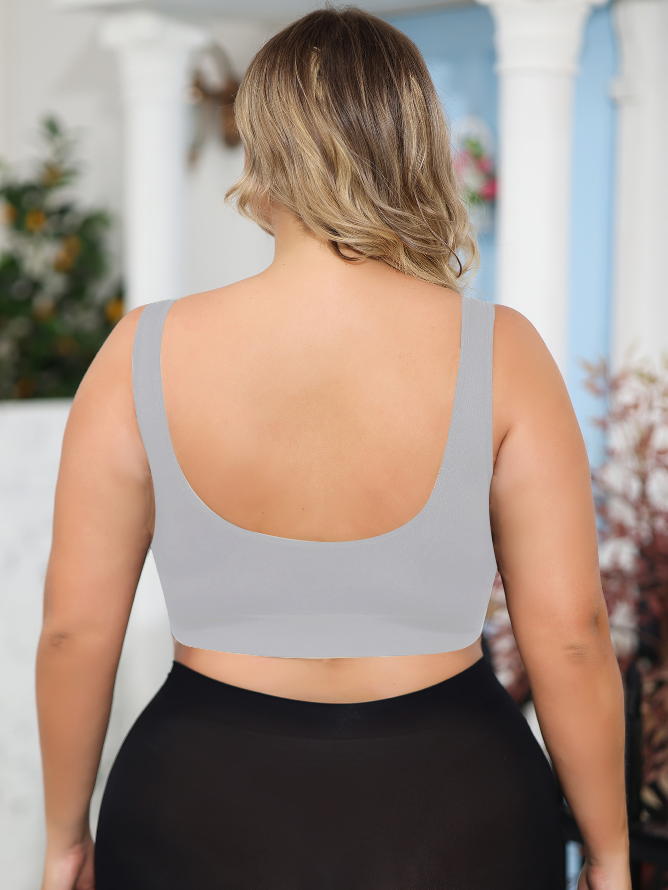 Le soutien-gorge sous-vêtements grande taille pour femmes est confortable, sans armatures, rassemblé pour fermer les seins latéraux et prévenir l'affaissement