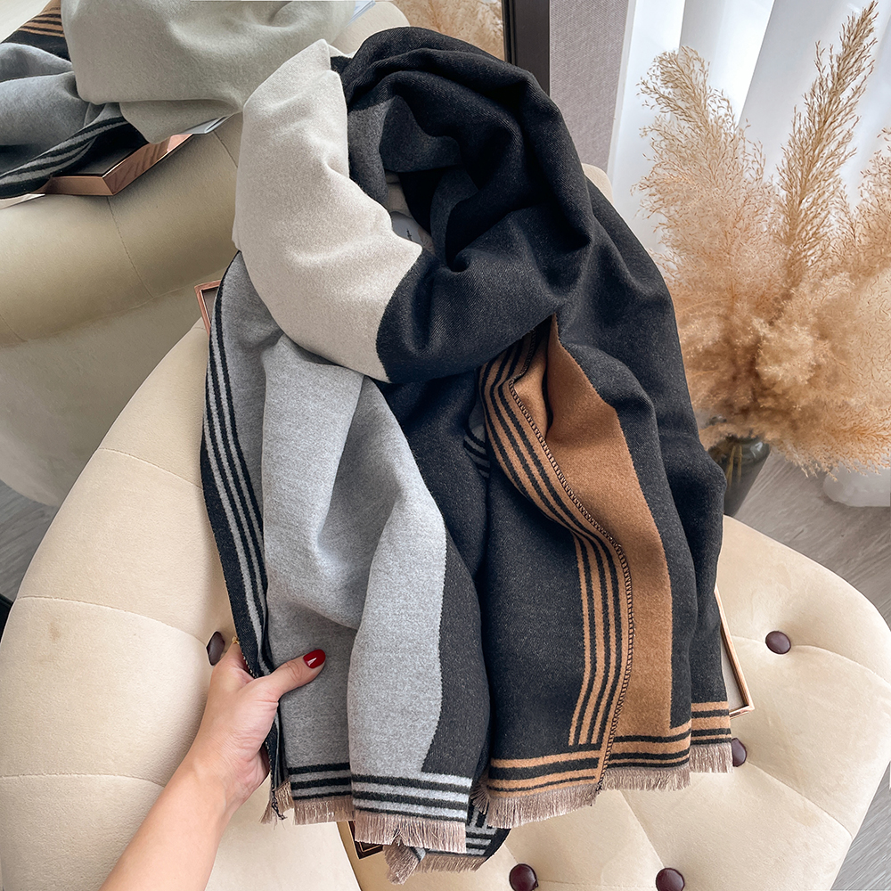 Écharpe double face à carreaux color block, châle enveloppant doux effet cachemire avec franges pour femme, idéal pour l'hiver, le quotidien et les activités de plein air, cadeau