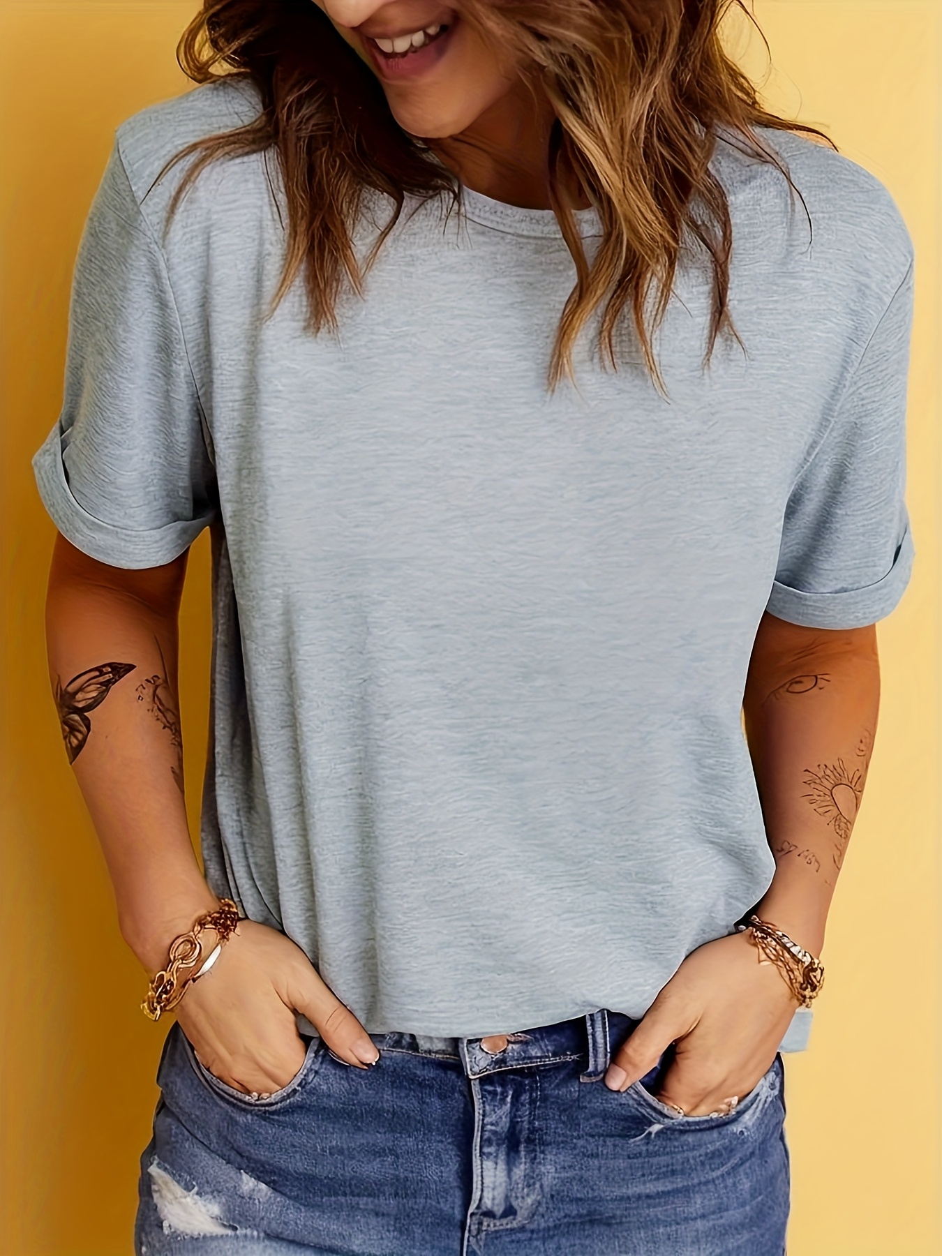 T-Shirt décontracté de couleur unie pour femmes, haut doux à manches courtes et col rond pour tenue décontractée noir, t-shirts pour dames, vêtements esthétiques