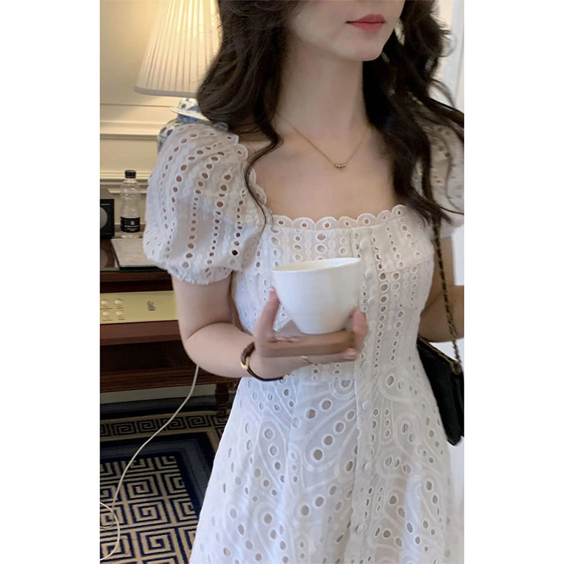 Robe mi-longue blanche évidée pour femme, robe à manches courtes, mode éducative, élégante, coréenne, chic, française, sexy, Kawaii, été