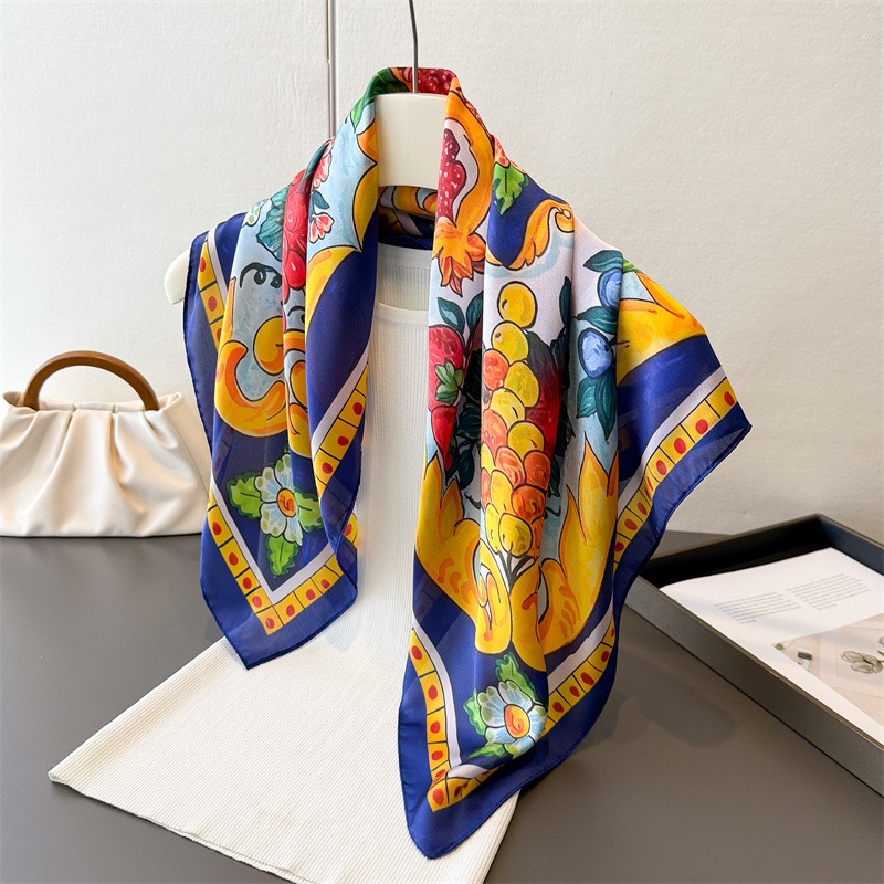 Foulard carré de luxe en soie pour femmes, style bohème, arbre à citron, imprimé Floral, châle, accessoire de mode, cravate pour cheveux, Bandana Hijab, 70x70cm