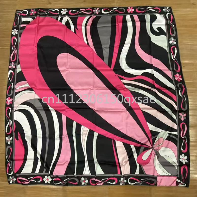 Écharpe en soie noire pour femme avec logo signature, écharpe carrée pour femme 90x90cm