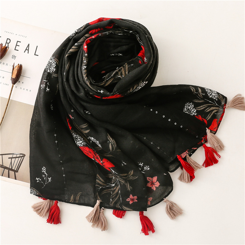 2026 automne belle noir Floral paillettes gland Viscose châle écharpe haute qualité impression doux Foulards musulman Hijab Sjaal 180*90Cm