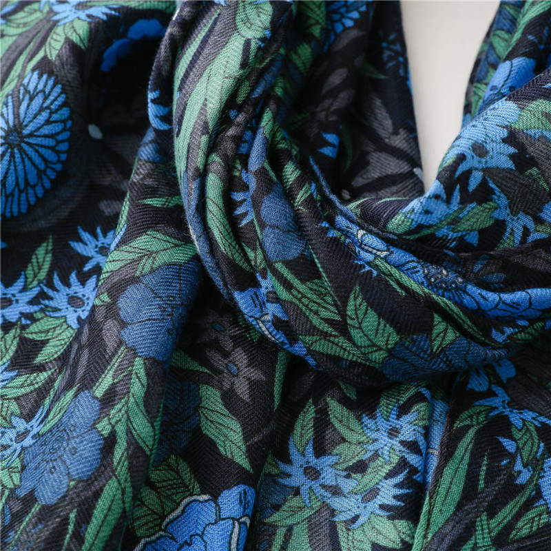 Aztec – châle en Viscose avec imprimé Floral bleu marine, écharpe de haute qualité, foulard doux, Hijab musulman, 180x90Cm