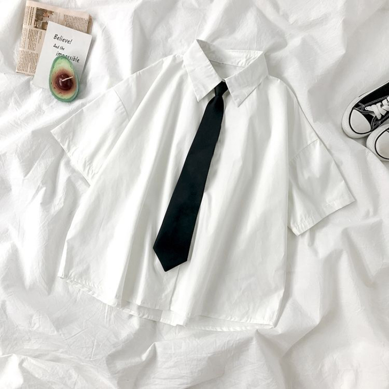 Chemises blanches pour femmes, cravate noire, Style japonais, pour étudiantes Preppy, chemisier pour filles JK, Simple, solide, ample, hauts d'été à boutons, nouveau