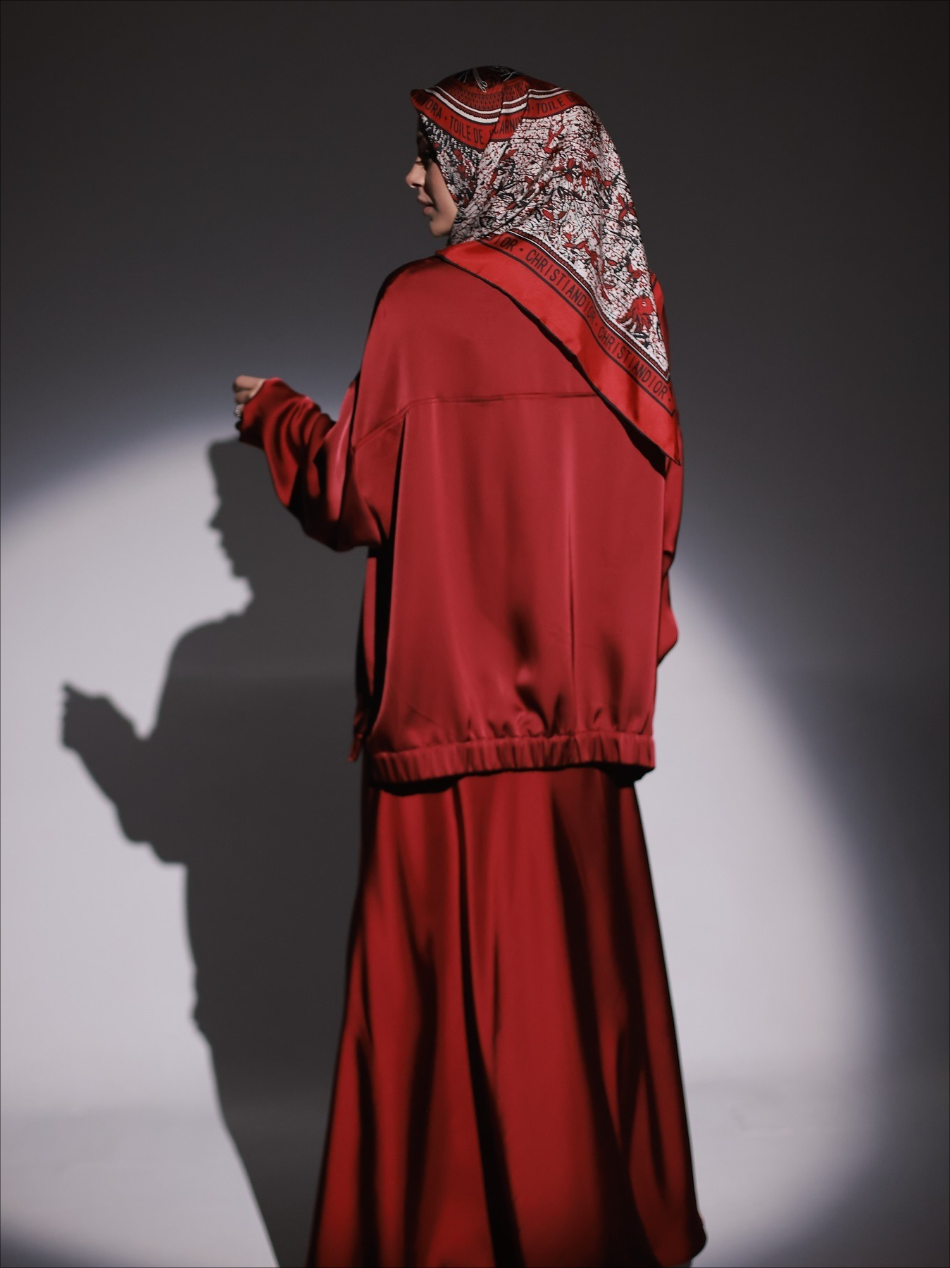 Robe musulmane Satin 2 pièces ensemble femmes fête Abaya Musulman Ensembles arabe longue Robe dubaï caftan robes Jalabiya Ramadan Eid