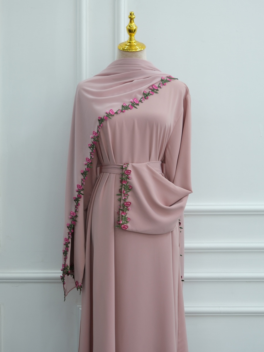 Robe Abaya pour femmes musulmanes de Dubaï avec hijab, broderie florale africaine, patchwork, longues robes, kaftan, robe femme, ensemble de vêtements islamiques