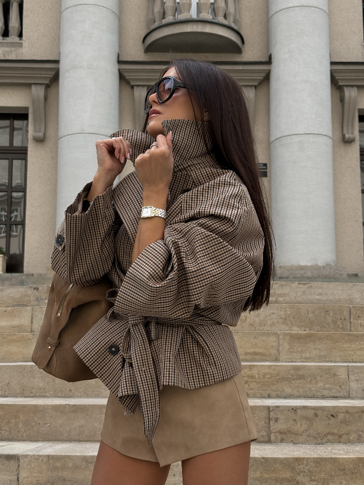 Manteau Trench Court à Carreaux, Col à Revers, Double Boutonnage, Ceinturé, Manches Longues, Manteaux Polyvalents pour Femmes, Tenue de Trajet Automne 2026