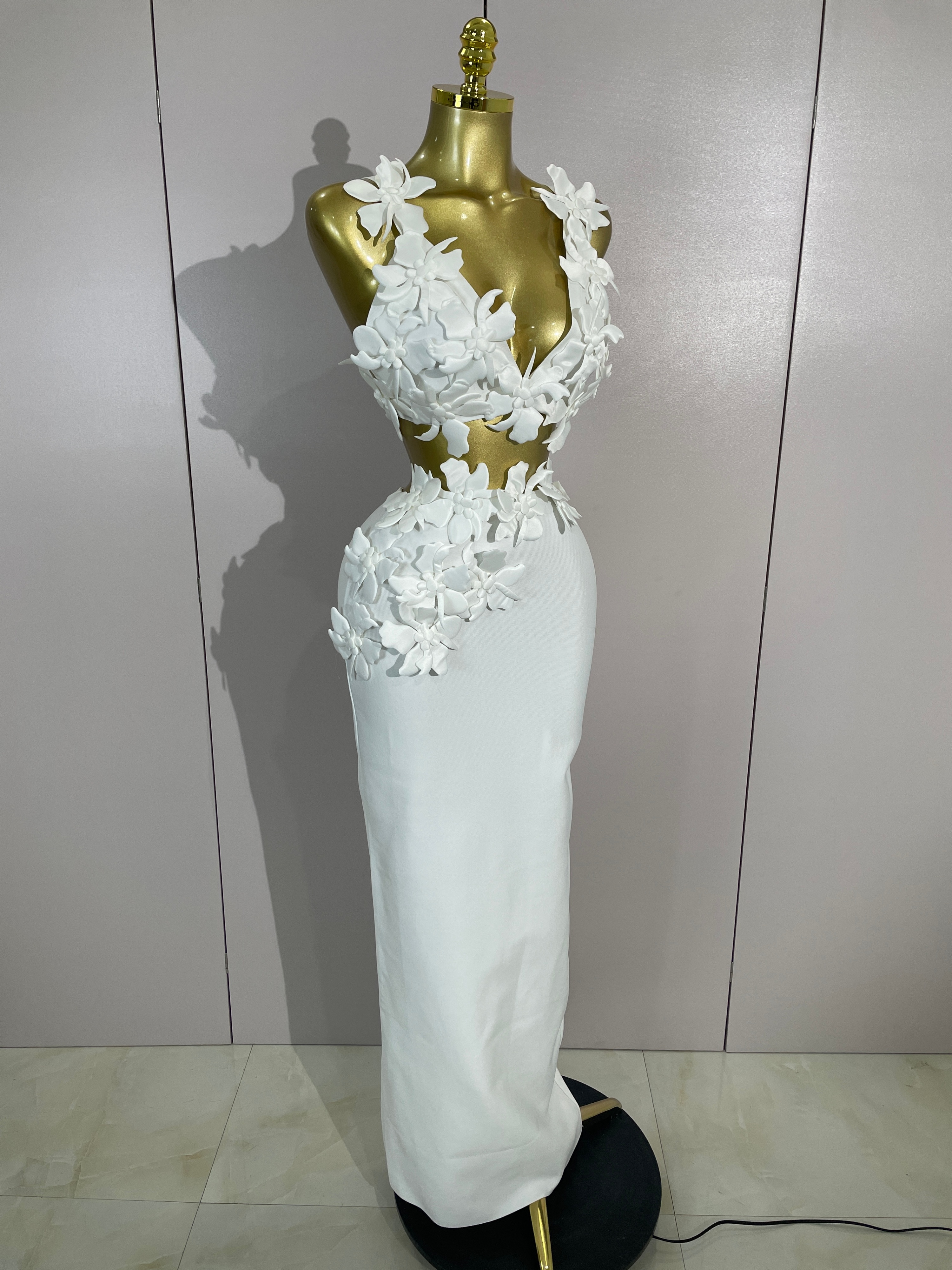 Robe longue moulante blanche à fleurs sexy pour femme, ensemble deux pièces, col en V, pour soirée, bal de promo, boîte de nuit, fête d'anniversaire