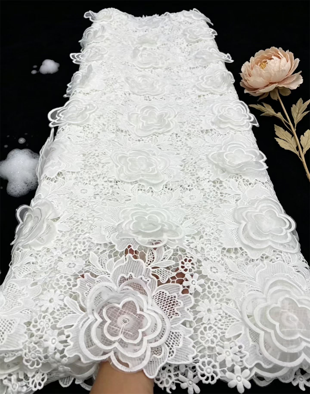 Tissus de dentelle nigériens 2026 – Dentelle africaine de haute qualité, dentelle en soie de lait, dentelle guipure, dentelle cordonnée pour la confection de robes de soirée