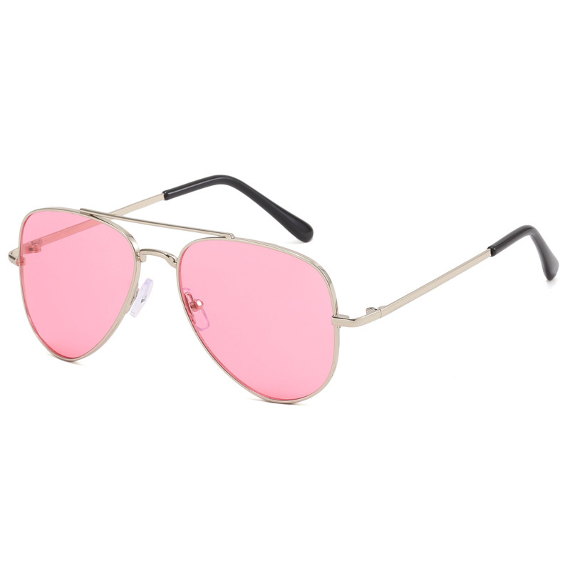 Pare-soleil 2025 pour garçons et filles, protection solaire d'été et lunettes de protection UV400 Nouvelles lunettes de soleil pour enfants pour voyage