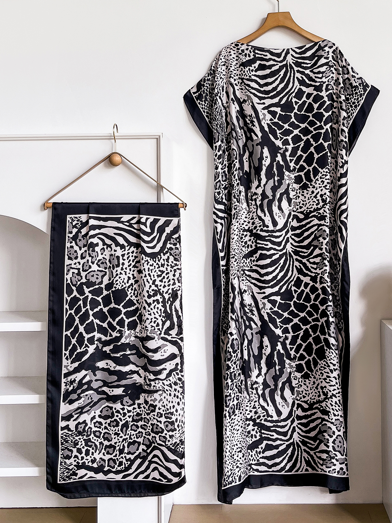 Abaya d'été bohème à imprimé animalier mixte avec foulard, robe maxi kaftan ample à manches chauve-souris pour femmes musulmanes africaines, tenue de plage et de vacances