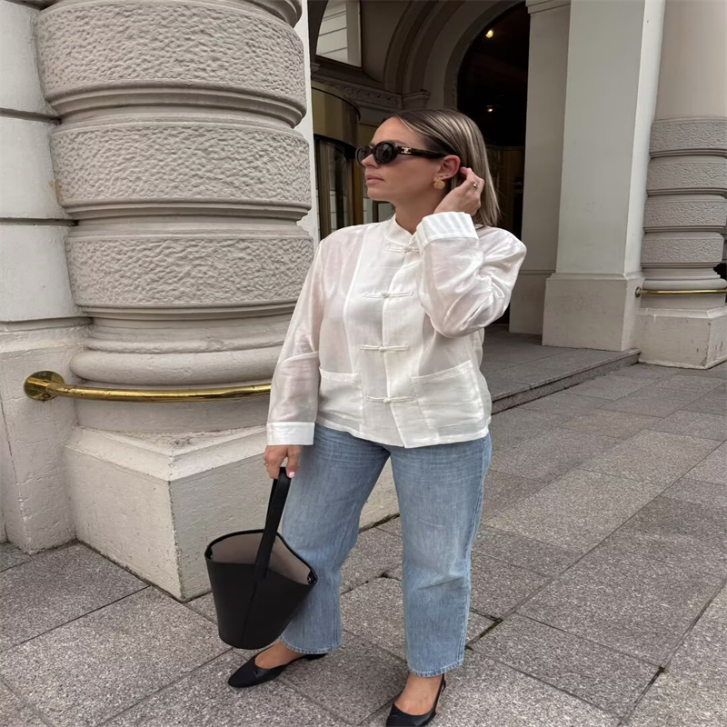 Chemisier élégant pour femme 2026 Nouvelle mode d'été sans manches en satin à nouer Coupe décontractée Tunique tendance pour femme