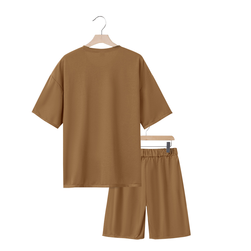 Ensemble de vêtements deux pièces pour hommes, t-shirt ample à col rond et short, vêtements de sport décontractés, parfait pour l'été
