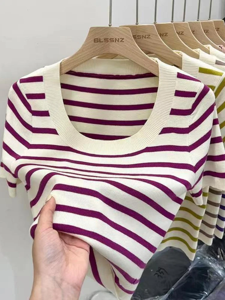 Femme nouveaux vêtements rayé à manches courtes T-shirt coupe ajustée hauts femme col rond tricoté gaine T-shirt vêtements de rue sexe sportif Y2K