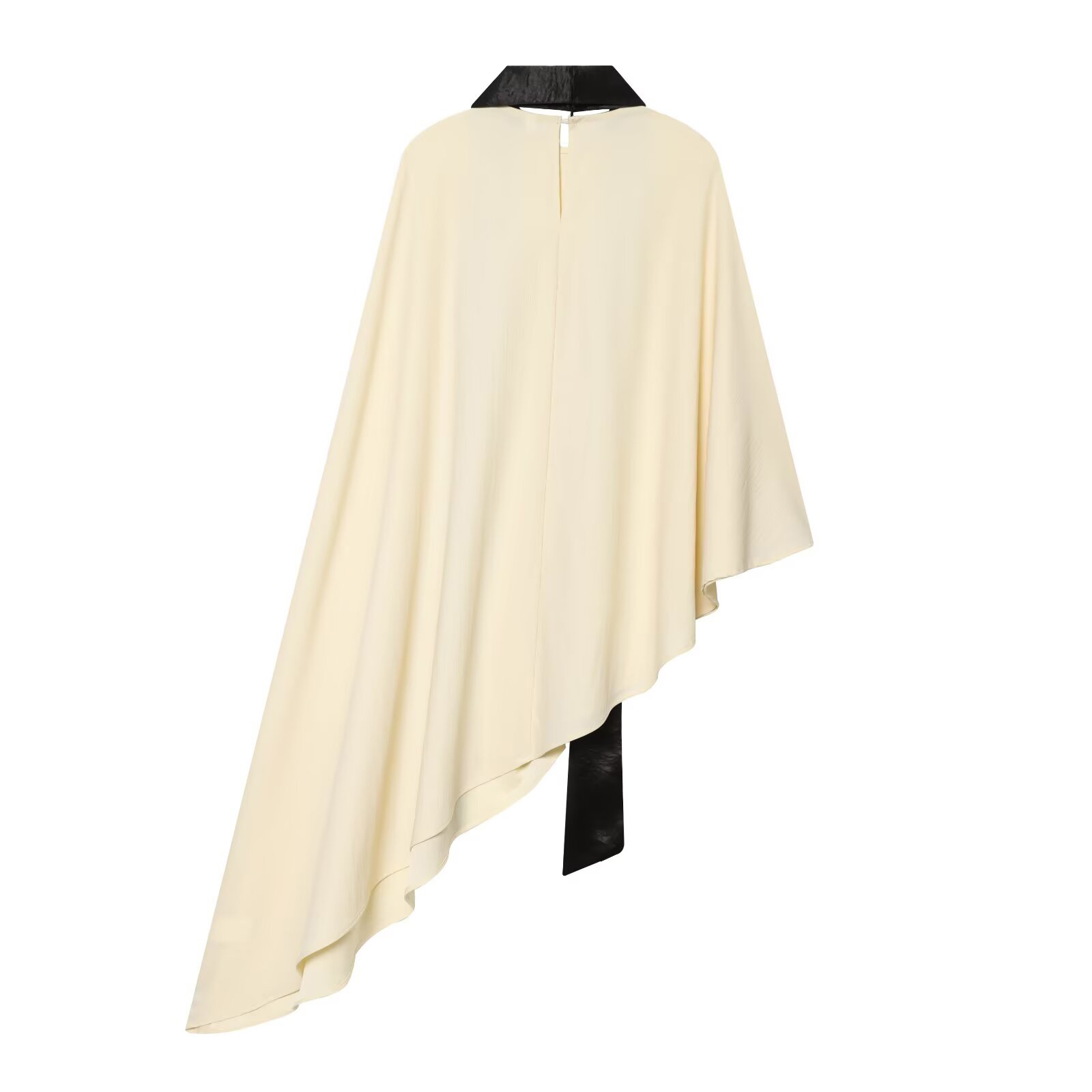 Nouvelle tenue d'été pour femmes avec un style européen et américain, chemise à col rond et décoration asymétrique en écharpe