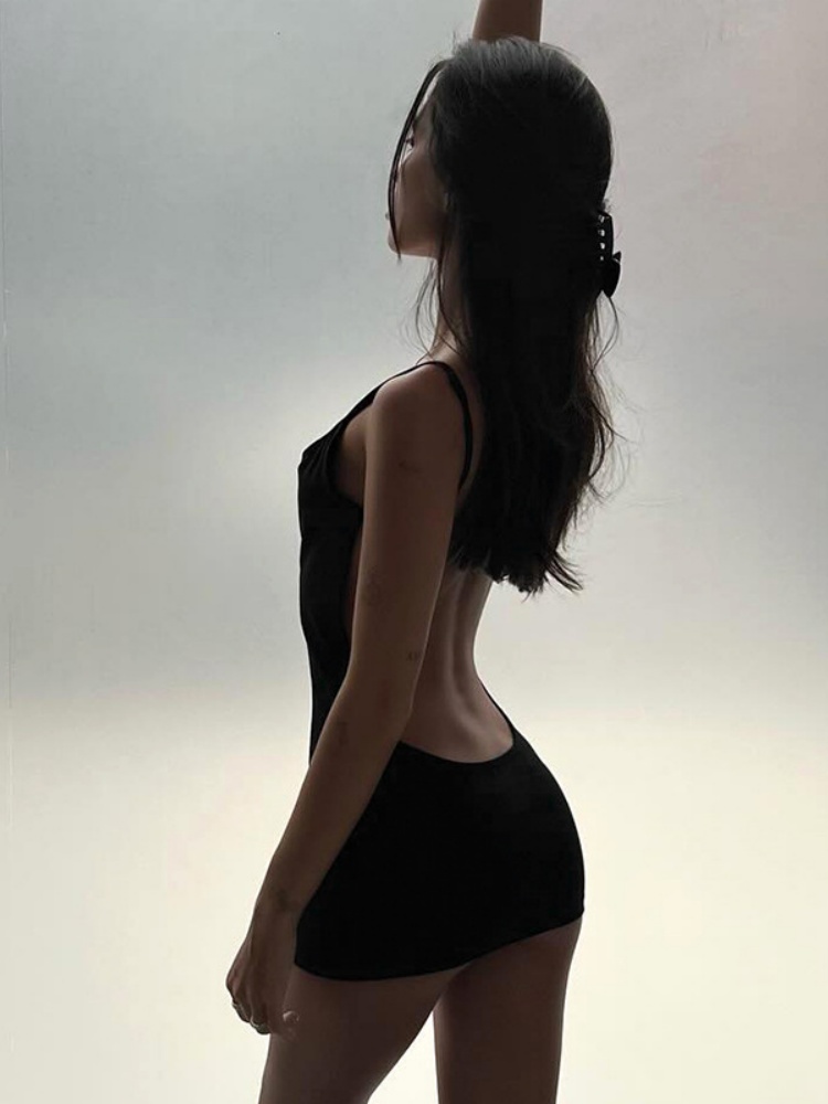 Robe noire dos nu pour femmes, vêtements d'été Y2k, une pièce, robe de nuit Sexi, tenues de Club, bretelles Spaghetti