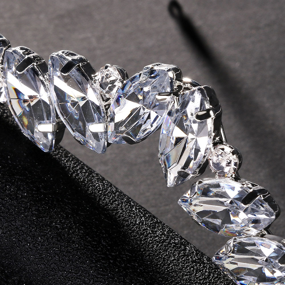 Monture de lunettes géométrique tendance en zircon pour femme, sans verres, bijou de visage, monture de lunettes de luxe en cristal pour mariée, accessoires de fête