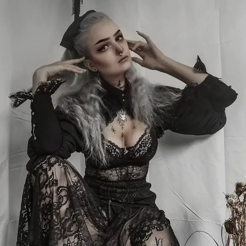 Dentelle gothique noir court Steampunk veste courte Kawaii Vintage magnifique palais Blouse femmes fête boléro victorien manteau Corset