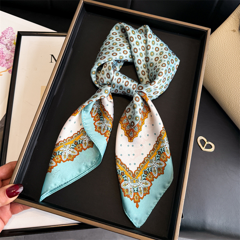 Écharpe, Foulard, Hijab, Châle de Luxe en Soie, Bandana, Bandeau, Ruban, Accessoires, Bandes de Créateur pour Femme, Bandes pour Cheveux