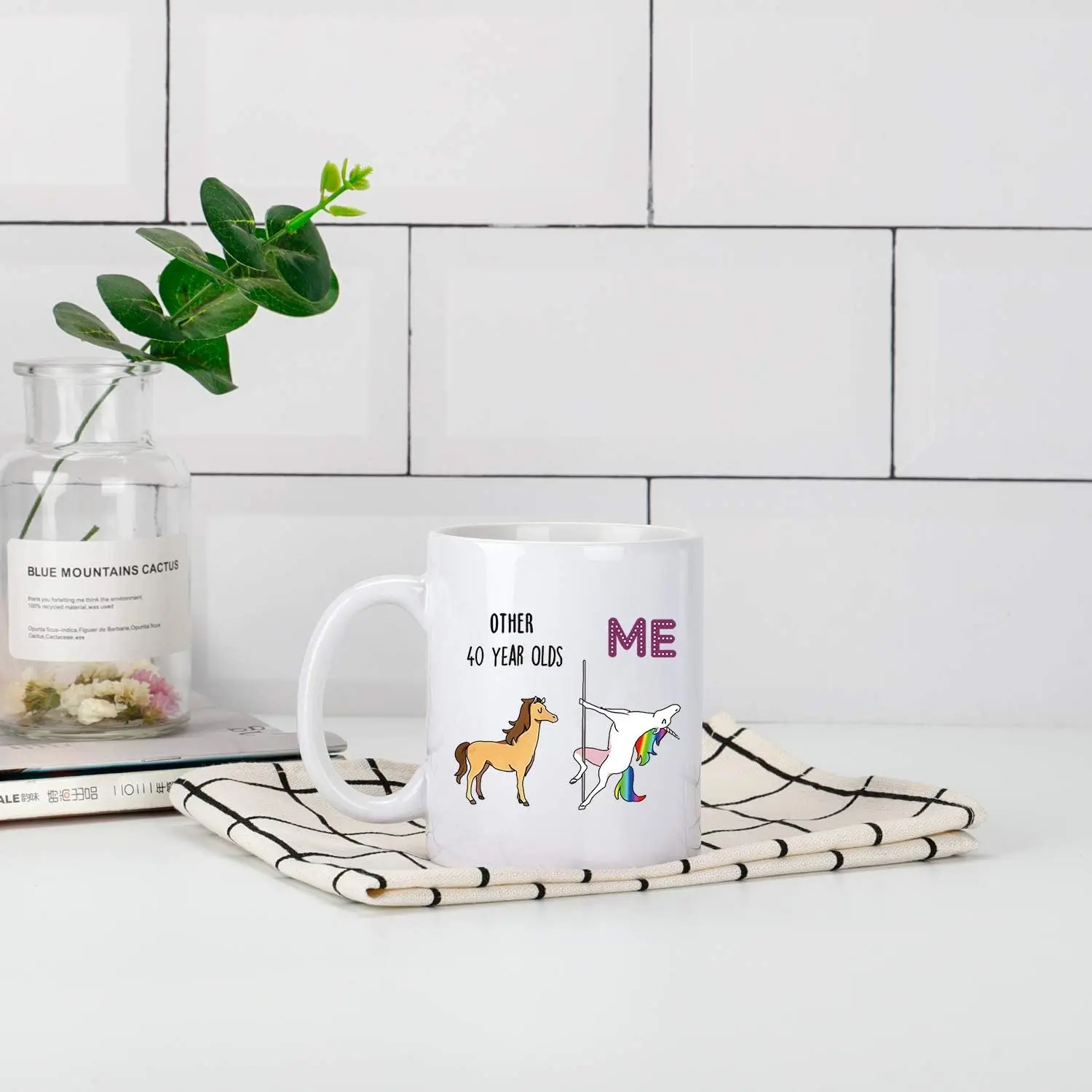Tasses à café fantaisie pour femmes, cadeaux d'anniversaire drôles, cadeaux de Noël, 40e anniversaire, 11 oz, 1984