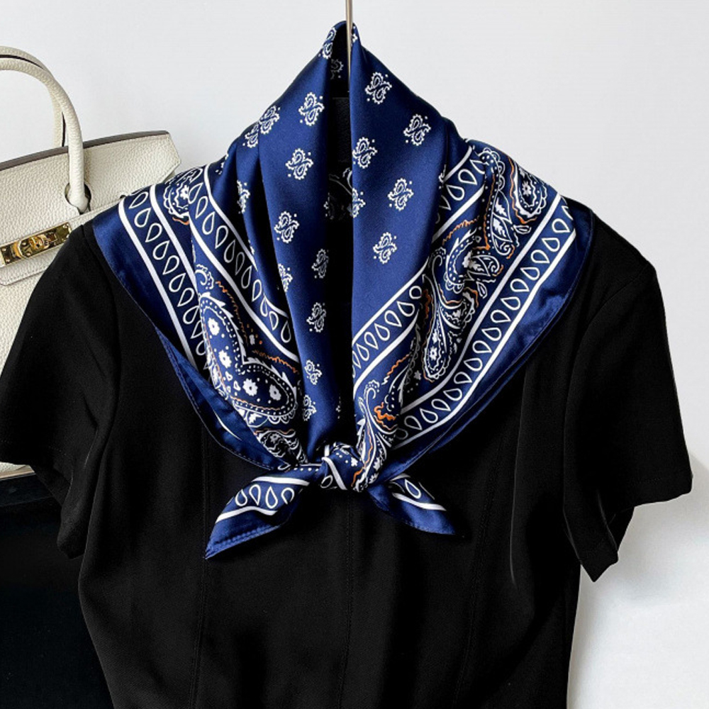 Nouveau Foulard en Soie Imprimé Paisley 2026 pour Femme, Carré, Doux, pour le Cou, Décoration de Mode Féminine, 70*70cm