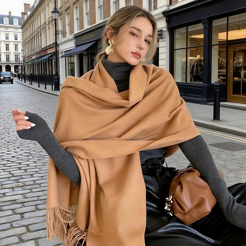 Nouvelle écharpe noire en cachemire pour femme, écharpe chaude en laine à carreaux, écharpes d'hiver pour femme, automne XWJ07