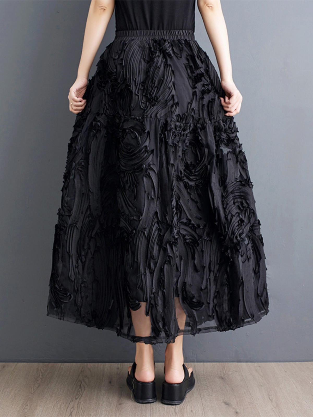 Jupe noire pour femmes, mode d'été, lourd, Design Chic, plissée, ligne a, facile à assortir, taille élastique, jupe créative