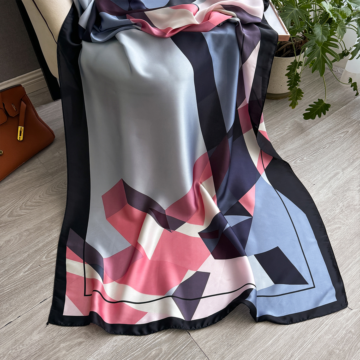 Écharpe de Marque de Luxe pour Femme, Hijab Imprimé Populaire, Châle de ix, Plage, Crème Solaire, Qualité Alberoise, Printemps Été
