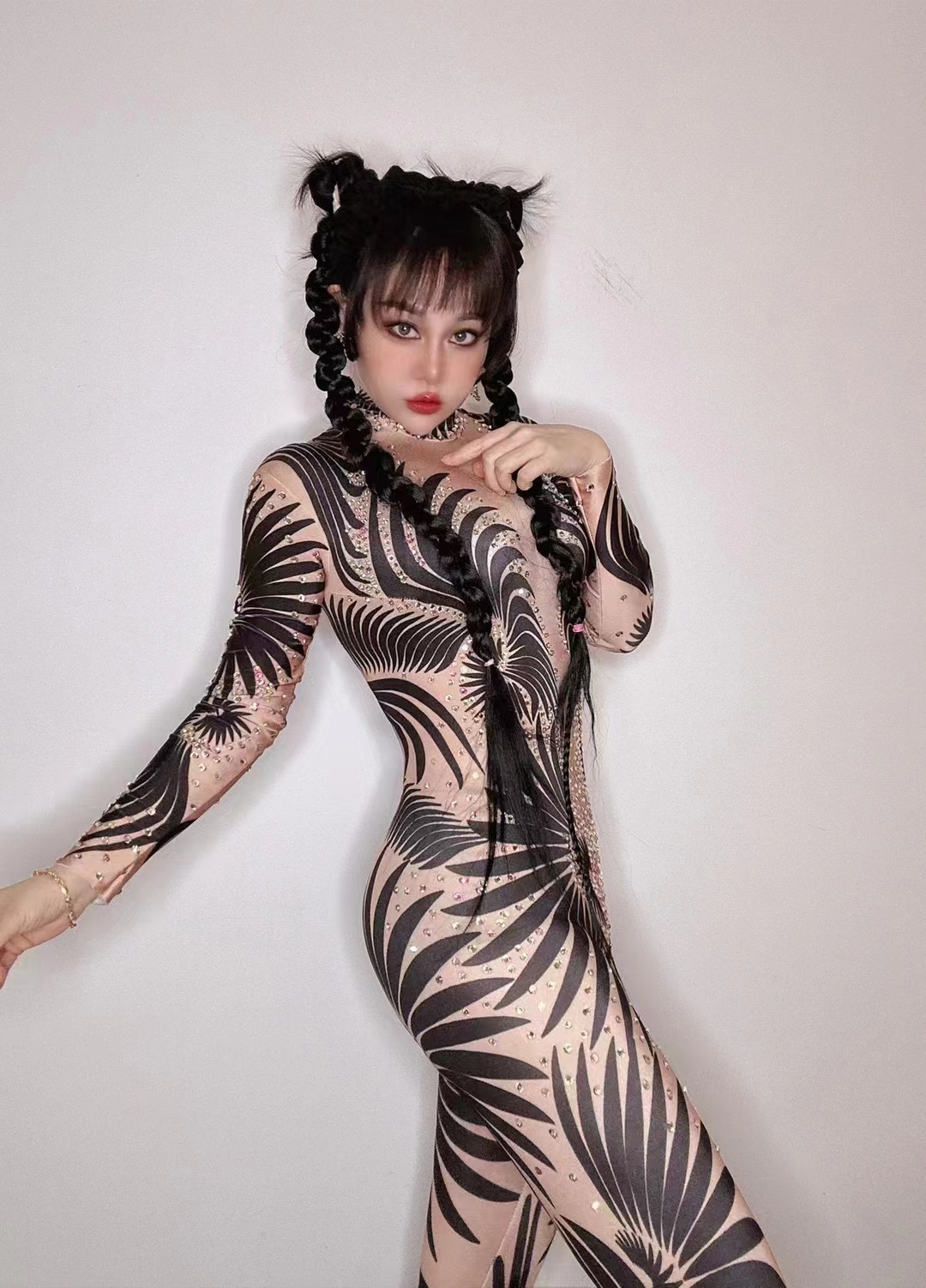 Costume de spectacle de danse pour femmes, vêtements de scène, tenue de boîte de nuit, combinaison à strass scintillants
